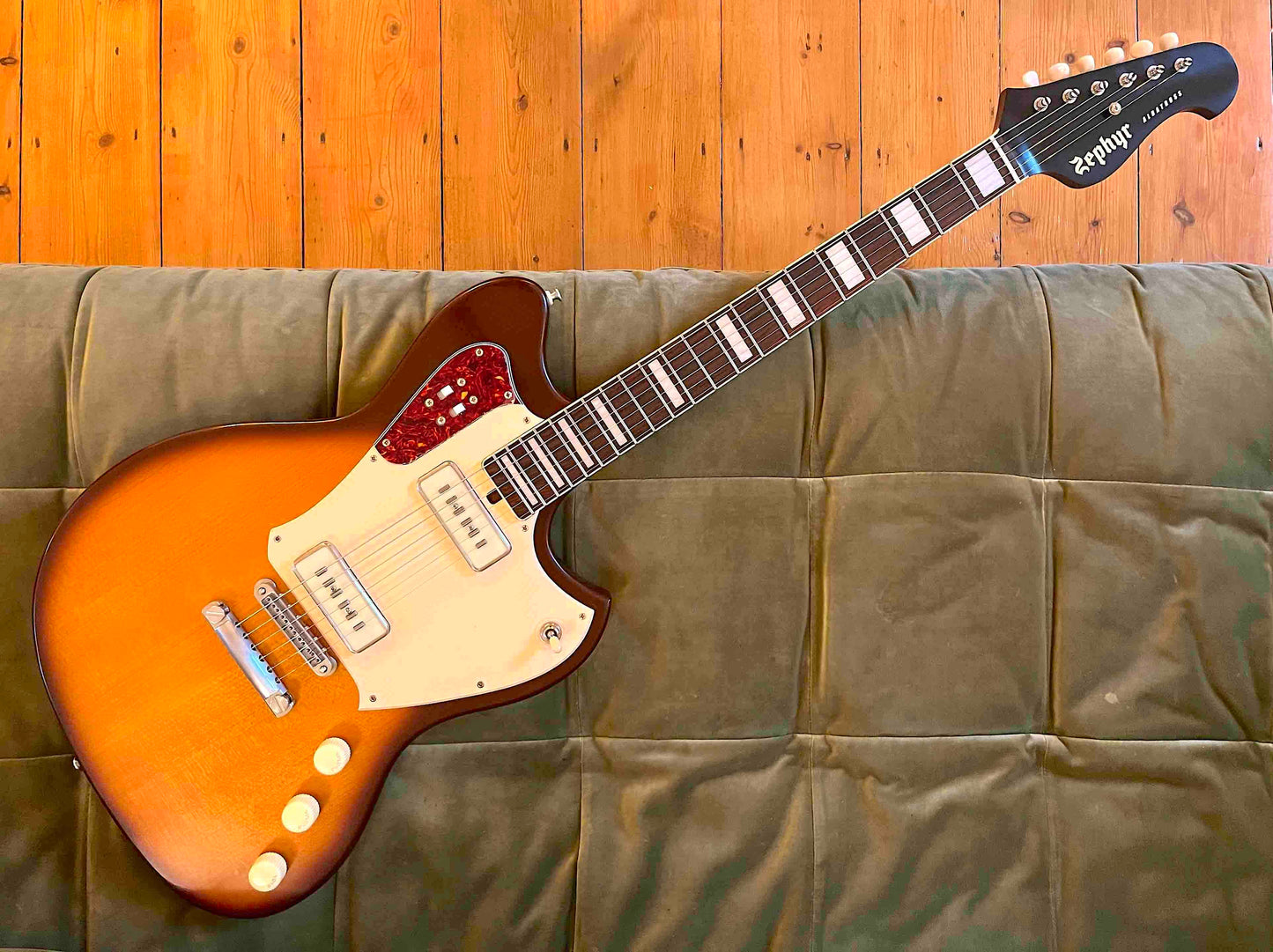 Albatross II - '73 Tobacco Burst