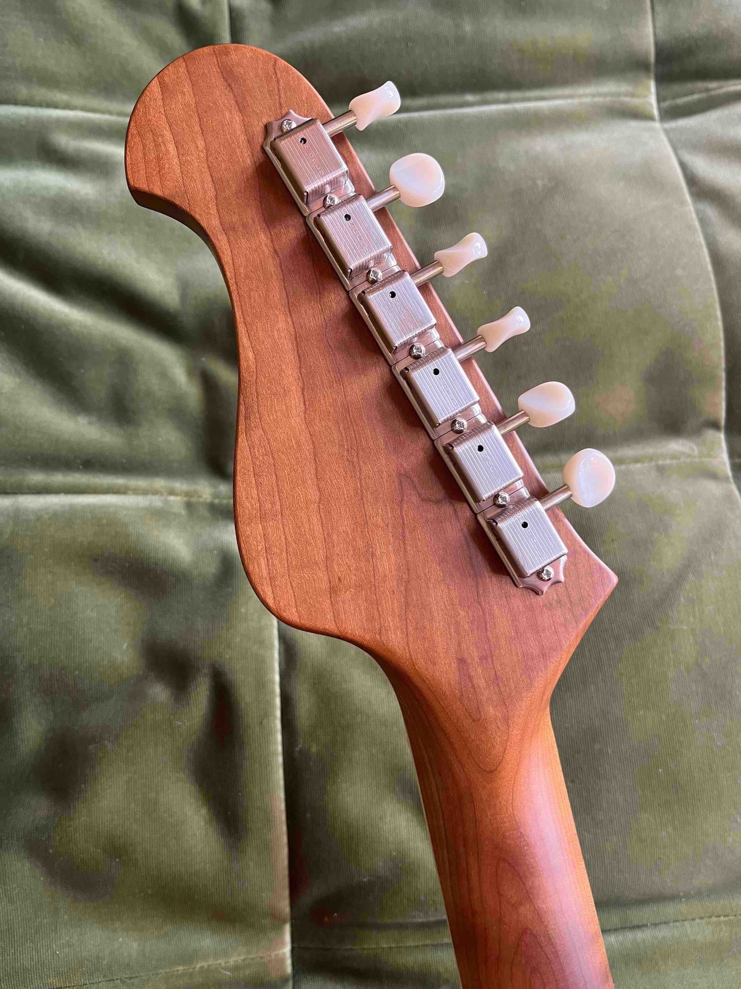 Albatross II - '73 Tobacco Burst